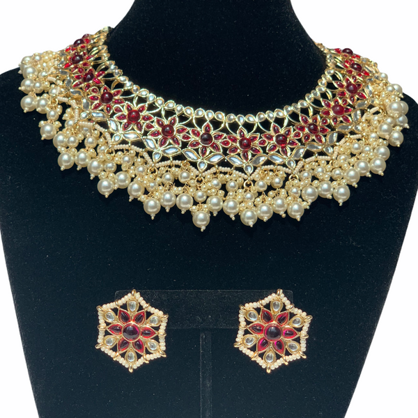 BEENISH- Statement Kundan Necklace with Studs